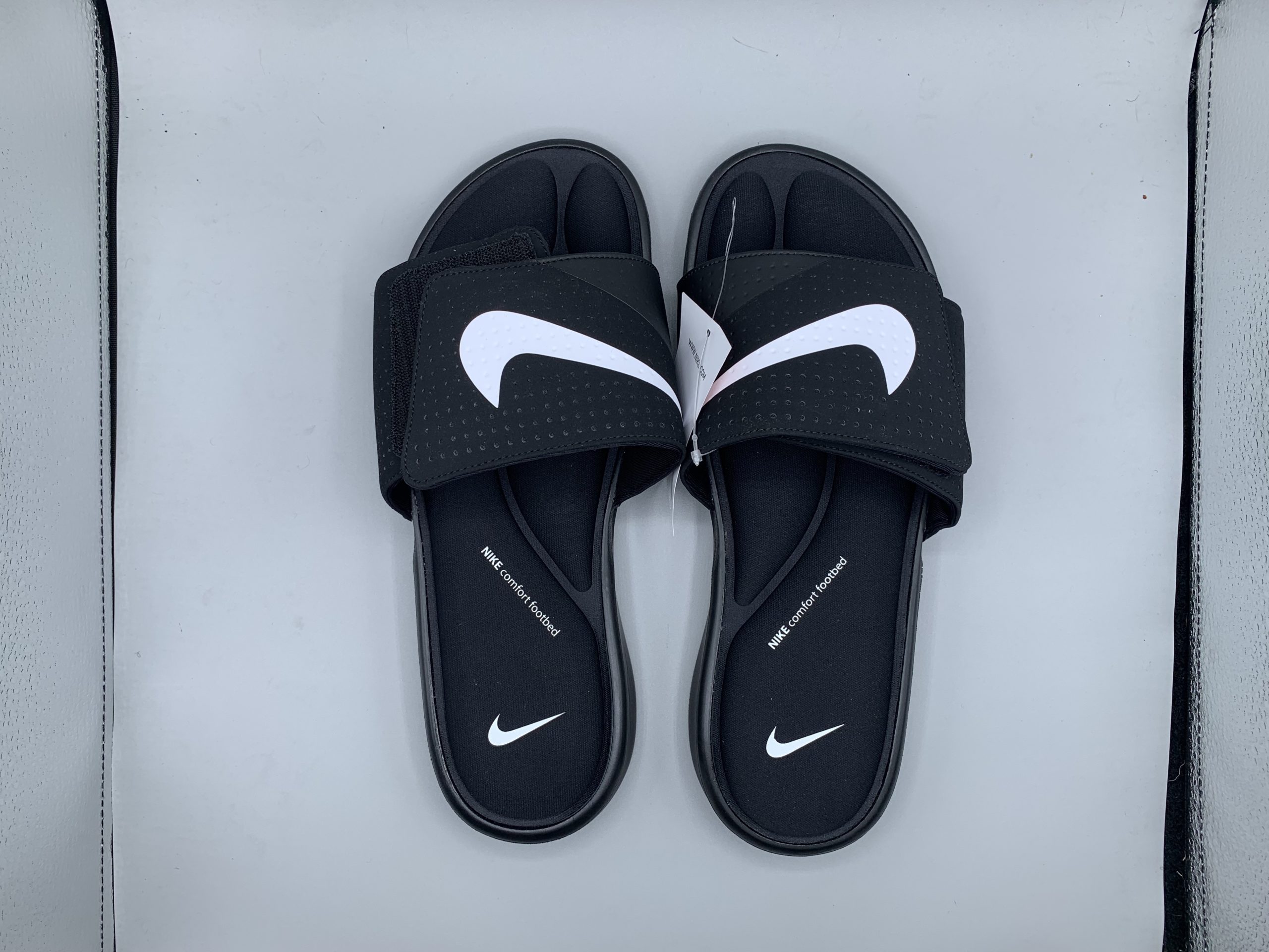 NIKE Men's Ultra Comfort Slide (Size 11 